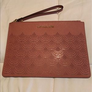 Michael Kors Bags - Michael Kors zipped pouch Michael Kors Bags - Michael Kors zipped pouch